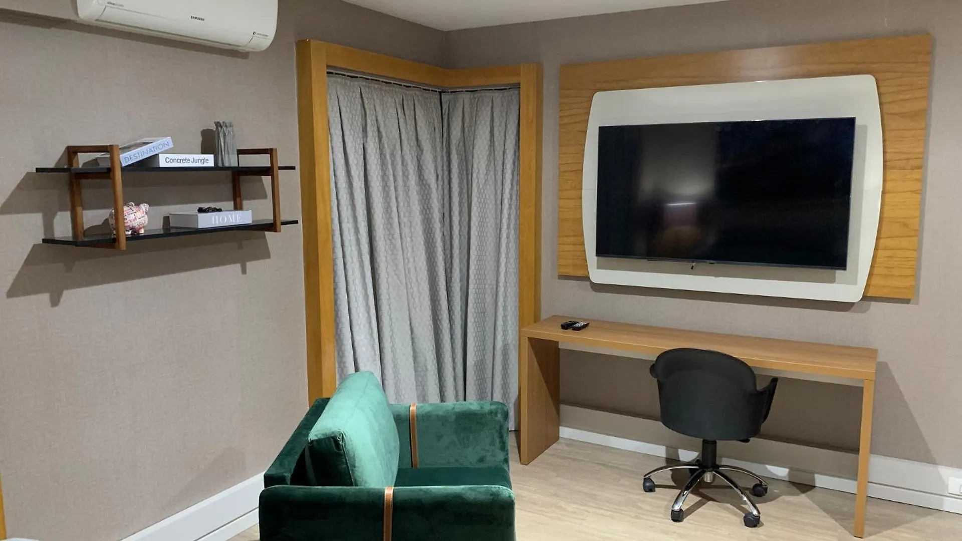Flat Particular Com Servico De Hotel + Sofa-Cama! Sao Paulo 4*,  Brazil